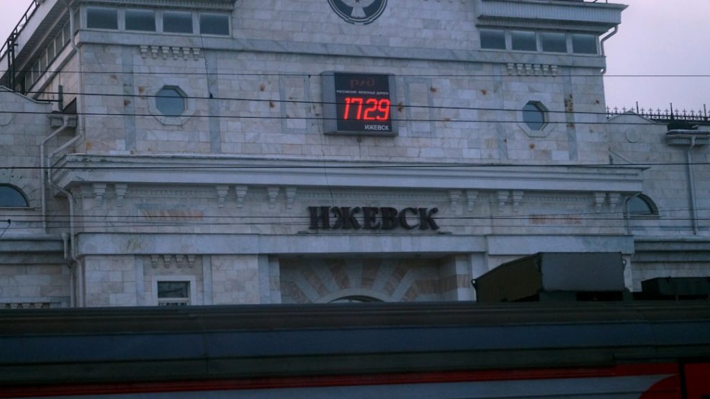 découvrez la brics bank, la banque multinationale créée par les pays brics pour soutenir le développement économique et les projets d'infrastructure dans les pays membres.