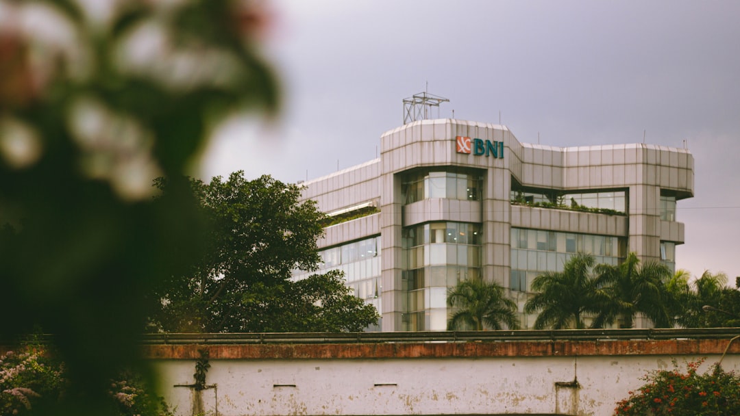 découvrez les services bancaires d'obc bank, incluant comptes courants, épargne, prêts et solutions financières sur mesure pour répondre à tous vos besoins.