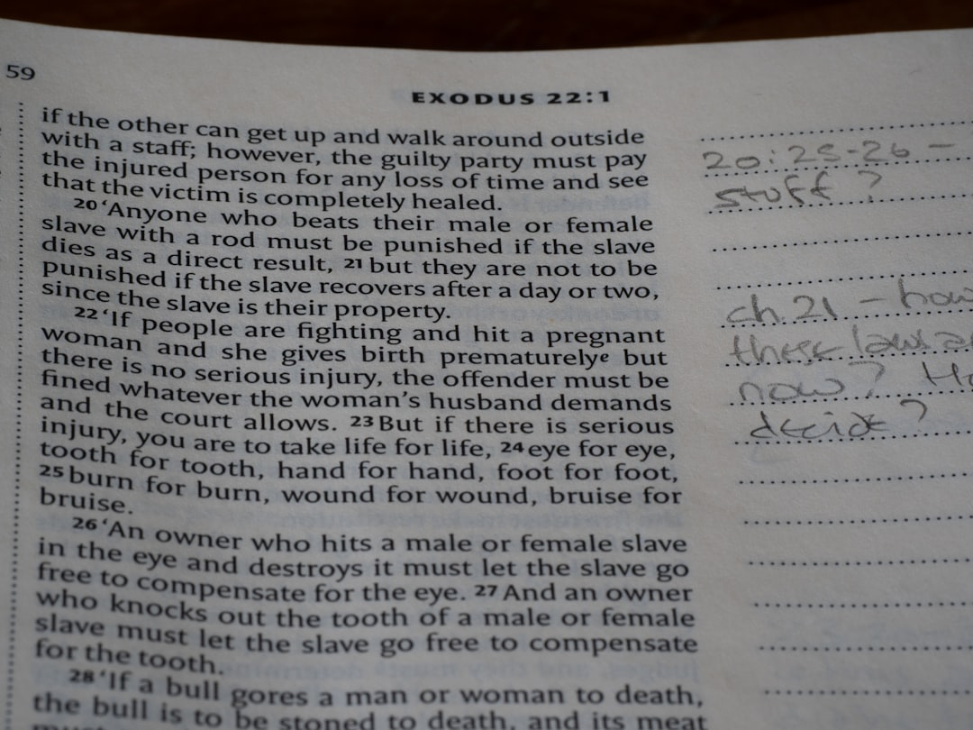 découvrez tout ce qu'il faut savoir sur la pré-plainte : procédure, conseils et démarches pour signaler un problème avant une plainte officielle.