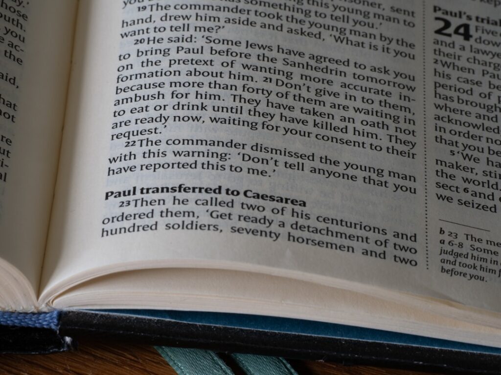 découvrez le processus de pré-plainte, une étape essentielle pour signaler un problème avant de déposer une plainte formelle.