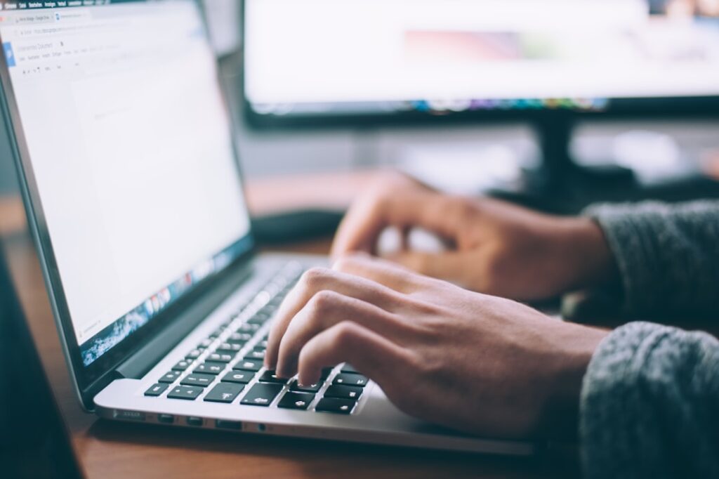 découvrez notre intranet, la plateforme dédiée à la communication interne et à la collaboration efficace au sein de votre organisation.
