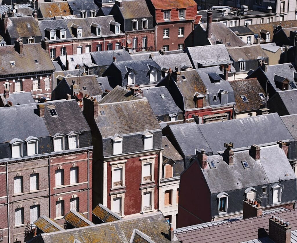 découvrez les quartiers de lyon à éviter pour profiter pleinement de votre séjour et garantir votre sécurité.