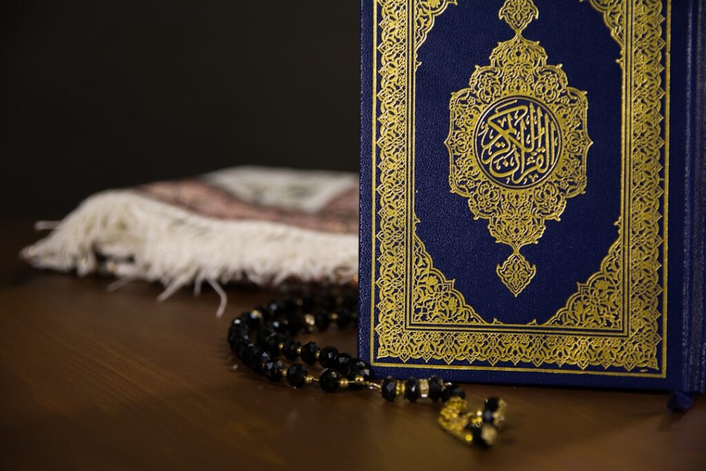 découvrez les principes fondamentaux de la banque islamique, basés sur la justice, la transparence et l'interdiction de l'intérêt, pour une finance éthique conforme à la charia.